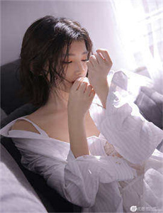 《手机av在线看》