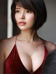 《艾小青国产》